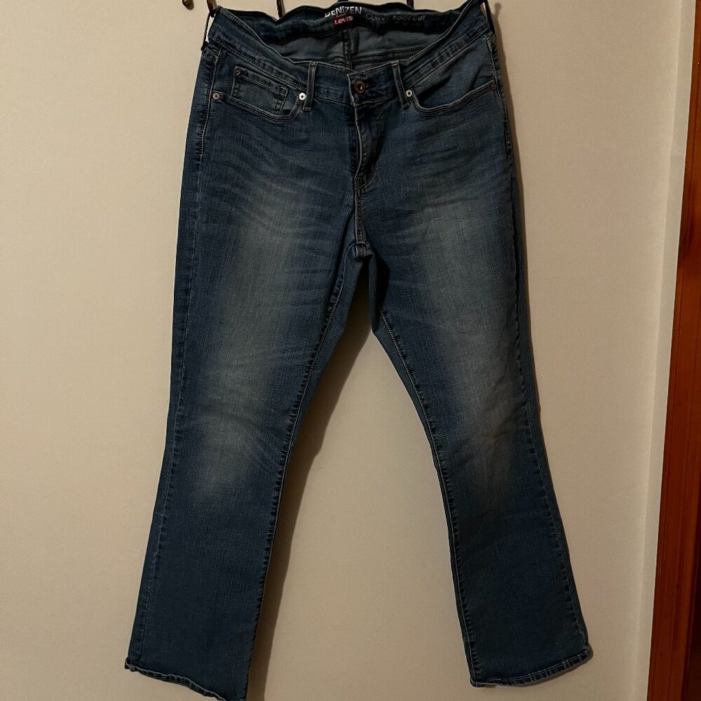 GENTLY USED} Levis - Denizen Curvy Boot Cut Women's Jeans, Size 12